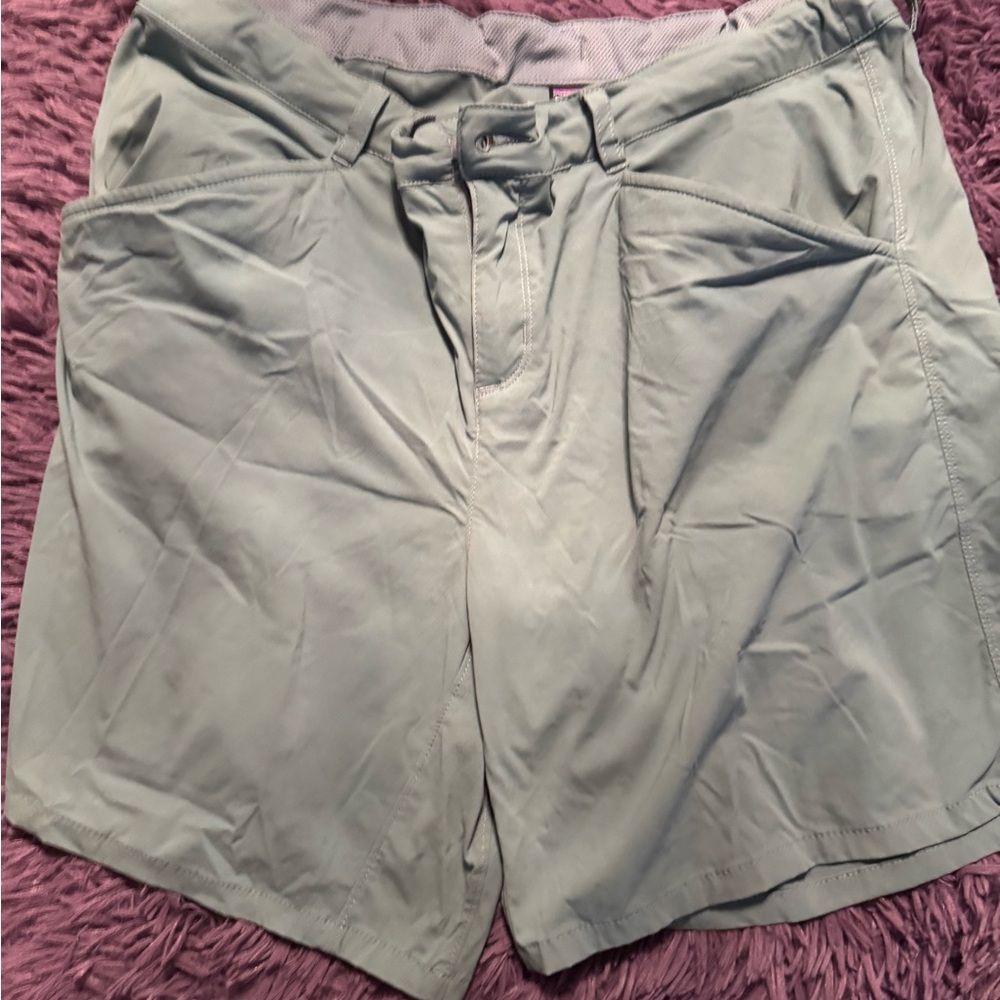 Patagonia Men's Light Gray Flat Front Shorts